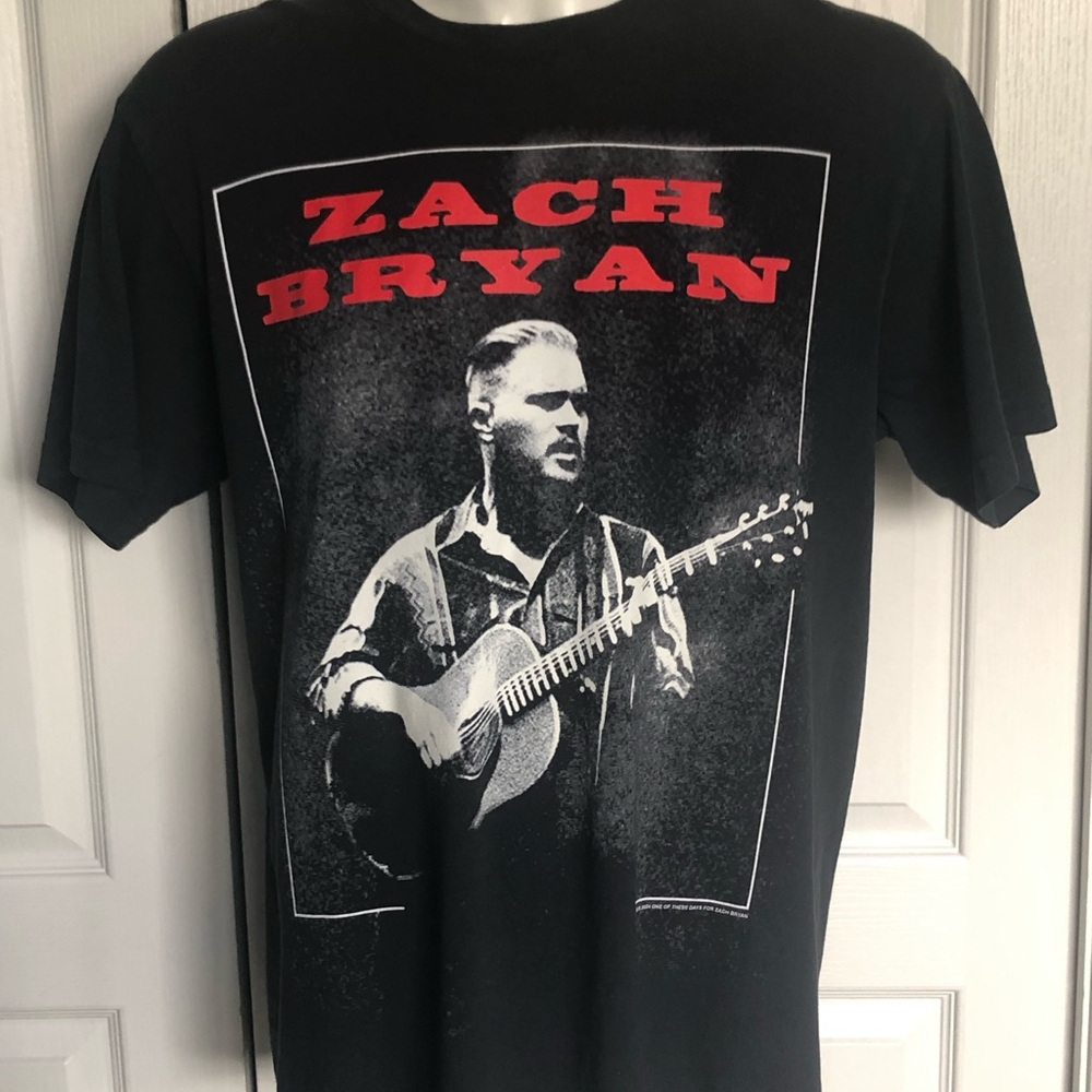 Black Short Sleeve Graphic Tee